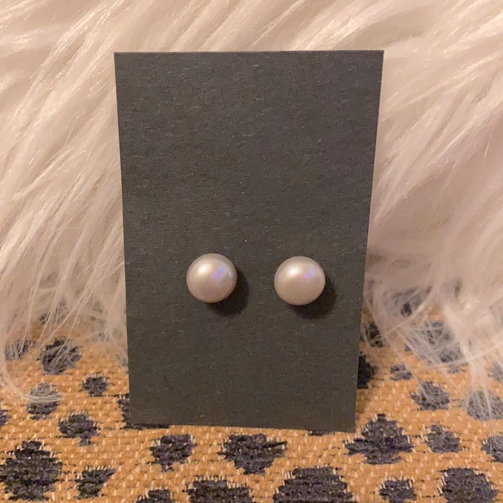 Blue Hue Pearl Stud Earrings